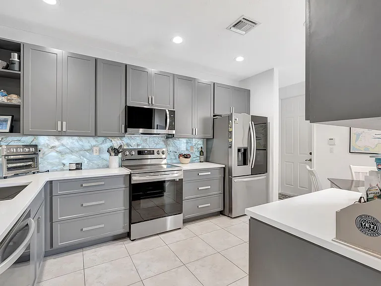 16089 Poppy Seed Cir #2007 — Photo 14