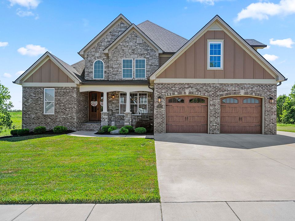 1st image of 437 Houston Oaks Dr