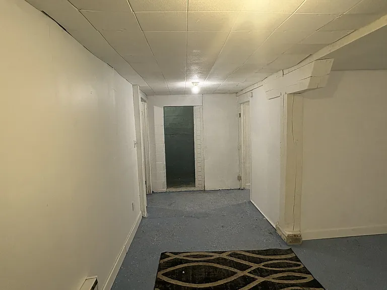 102 S State St #3 — Photo 3