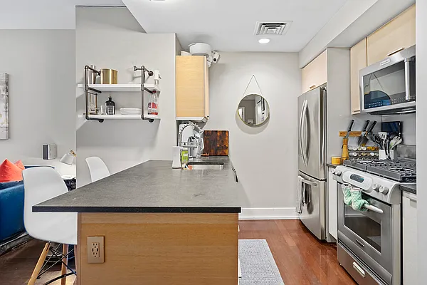 Rented by Corcoran | media 2