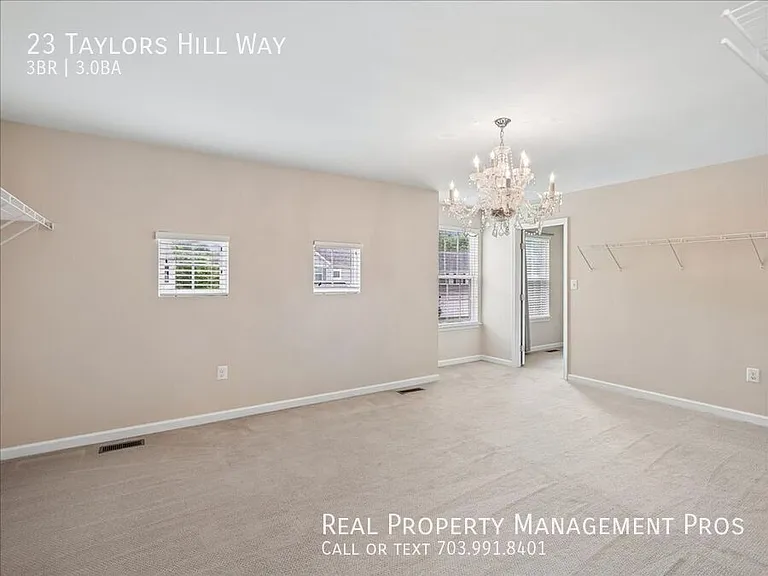 23 Taylors Hill Way — Photo 31