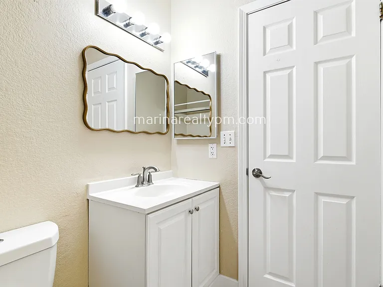 208 Buttercup Cir — Photo 29