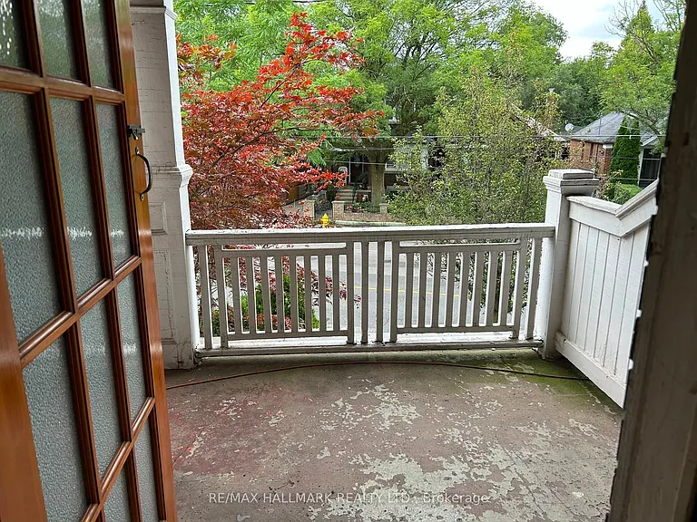 338 Vaughan Rd #3 — Photo 3