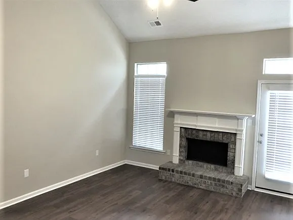 146 Parkview Rd — Photo 6