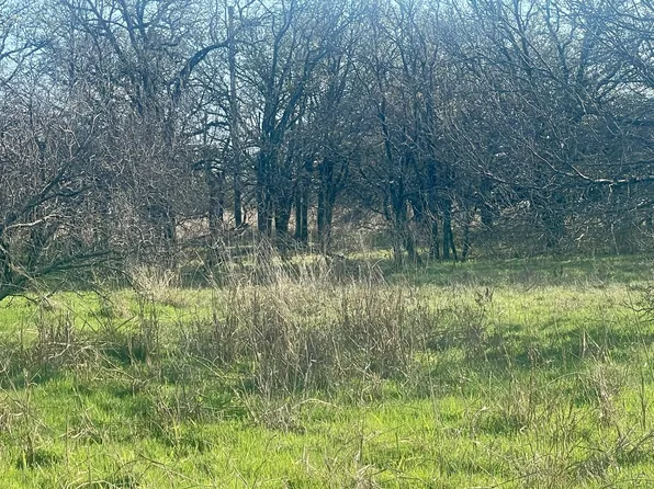 1 Denver Rd, Sunset, TX 76270
