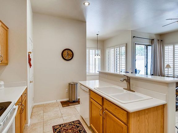 5th image of 15741 E Yucca Dr