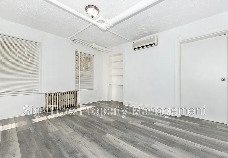 220 Summit Ave #BASEMENT — Photo 6