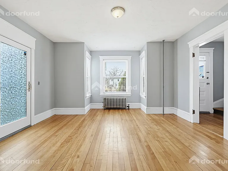 121 Delmont Ave — Photo 17
