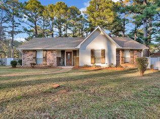 128 Dogwood Cir, Brandon, MS 39047