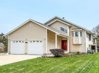 4505 Drendel Rd, Downers Grove, IL 60515