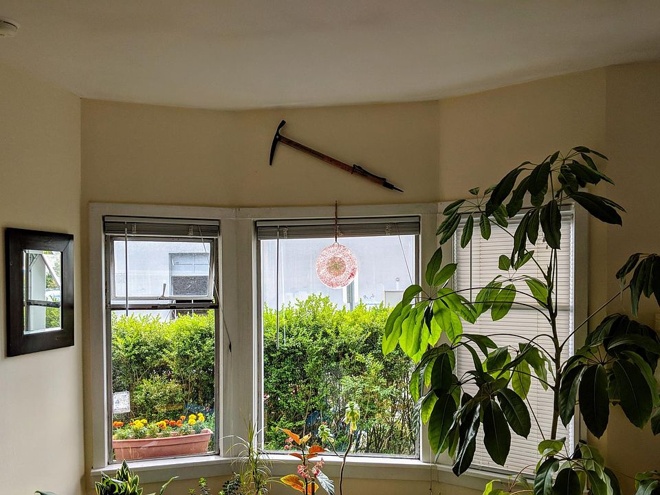 2nd image of 1401 N 36th St
