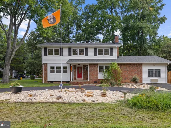 3935 W Shore Dr, Edgewater, MD 21037