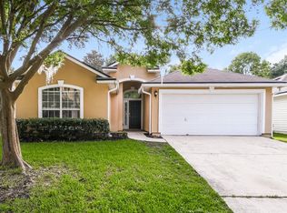 1828 Creekview Dr, Green Cove Springs, FL 32043