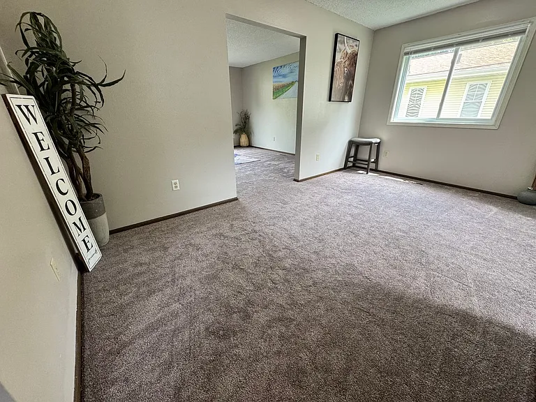 1815 Alden Ave — Photo 7
