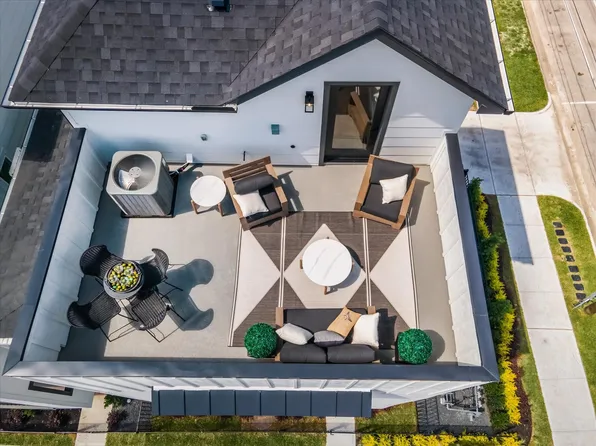 2216 Dennis St, Houston, TX 77004