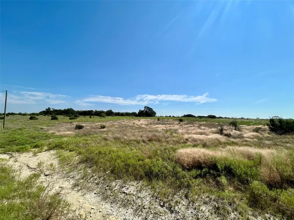 Adobe Dr, Stephenville, TX 76401