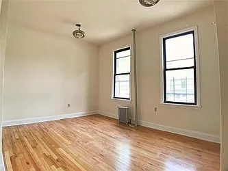 Rented by Century 21 Metropolitan