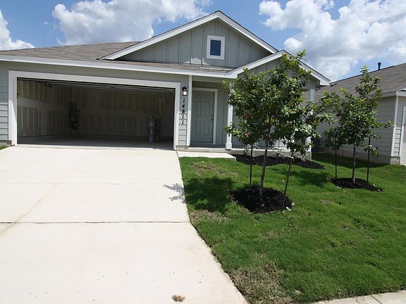 3rd image of 14811 Greenfield Mls