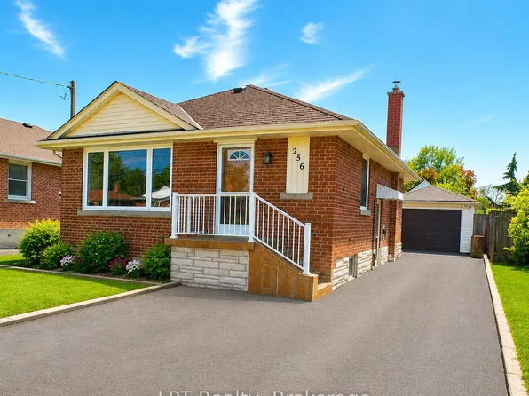 256 Farewell St, Oshawa, ON L1H 6L9