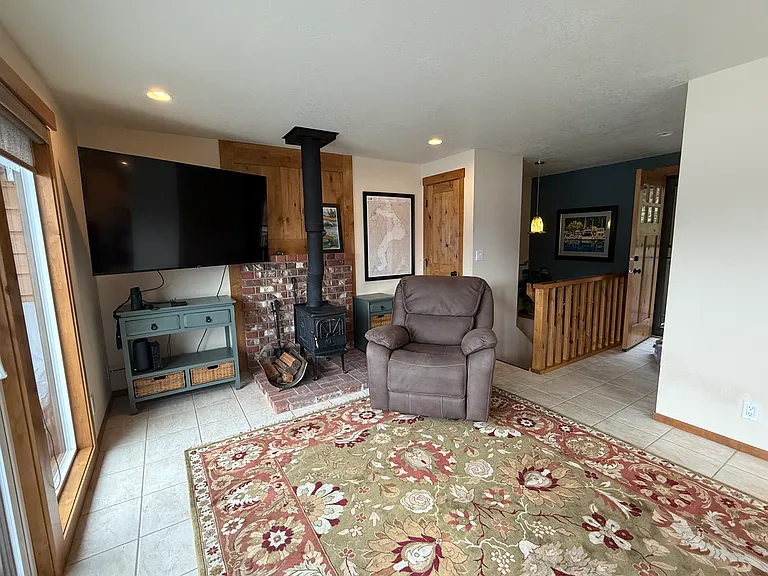 18204 E Duwamish Dr #24 — Photo 7