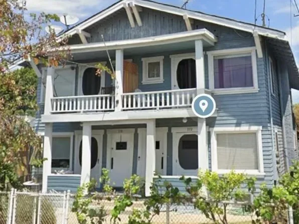 372 W 11th St, San Pedro, CA 90731
