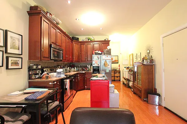 Rented by Bedford 6 Real Estate | media 3