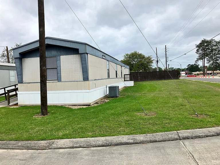 200 Raider Ln #31 — Photo 6