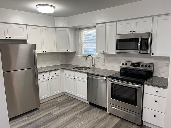 Kitchen - new cabinets new appliances.