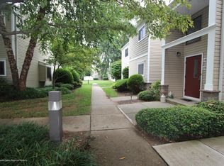 17 Carol Ct, Tinton Falls, NJ 07724