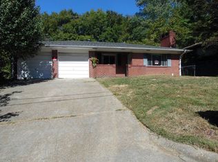 123 Katherine Dr, Vicksburg, MS 39180