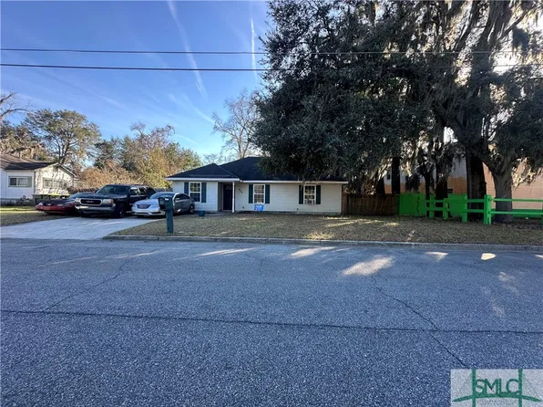 809 Atlanta Street, Savannah, GA 31405