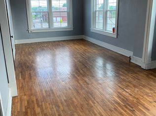 1 E Main St #4, Chanute, KS 66720