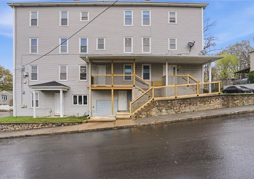 1st image of 188 Division St #2F