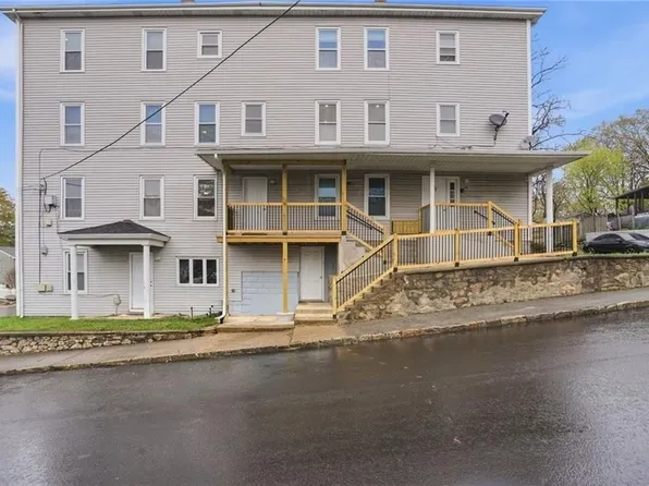 188 Division St, Woonsocket, RI
