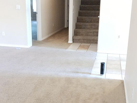 4th image of 2026 W Camelot Dr