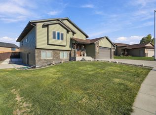 954 Haakon St, Rapid City, SD 57703