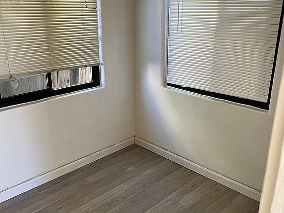5th image of 344 Leland Ave #B