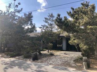 30 E Seacliff Ave, Strathmere, NJ 08248