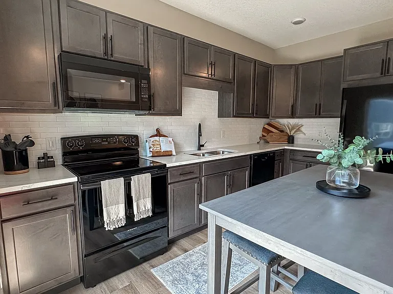 The Pines | Specials Available | Townhomes For Rent — Photo 106