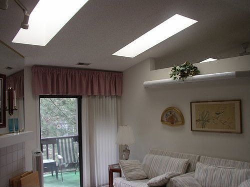 2nd image of 223 Glen Ridge Ln