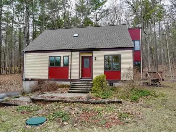 565 Langen Rd, Lancaster, MA 01523