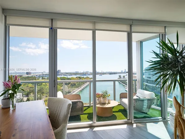 888 Biscayne Blvd APT 1009, Miami, FL 33132