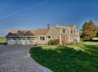 21 Montclair Rd, West Newbury, MA 01985