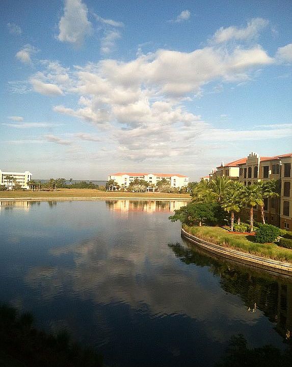 from double lanai (west)