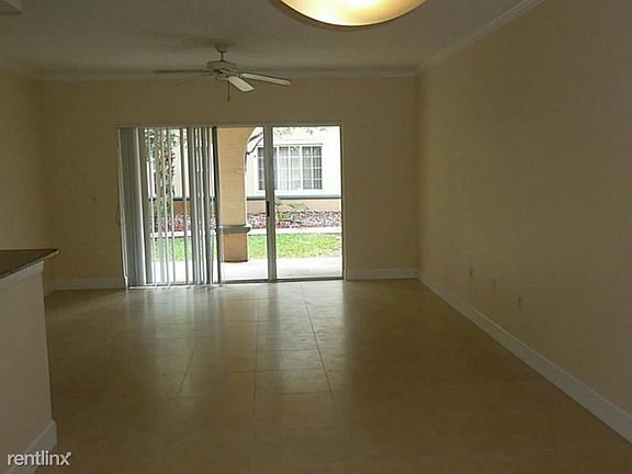 5th image of 2478 Centergate Dr APT 102