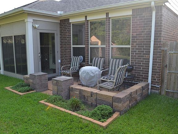 5th image of 16622 Lake Aquilla Ln