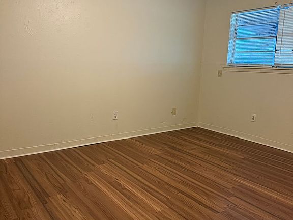 5th image of 5213 Ellison St