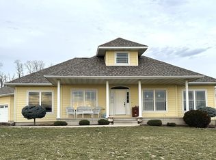 4350 Plumberry Rd, Ely, IA 52227