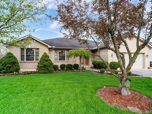 2nd image of 5529 Dorothy Ct