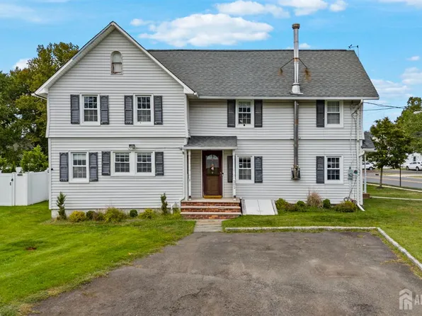 202 Ravine Dr, Matawan, NJ 07747
